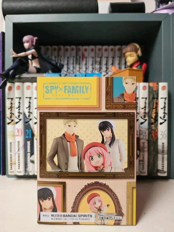 Figurine Yor Forger
: Spy x Family code white