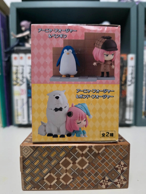 Figurine Hold Mini Anya Forger & Penguin
: Spy x Family