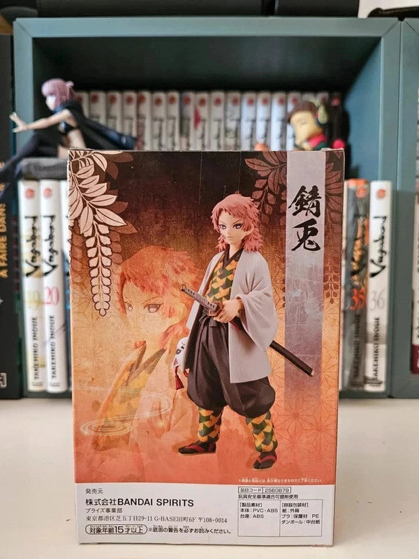 Figurine Sabito: Demon slayer Kimetsu no
Yaiba