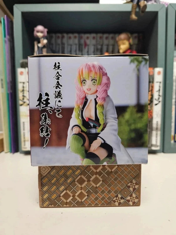 Figurine Mitsuri Kanroji Perching : Demon Slayer Kimetsu no Yaiba