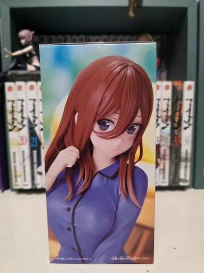 Figurine Relax Time Miku Nakano : The Quintessential Quintuplets