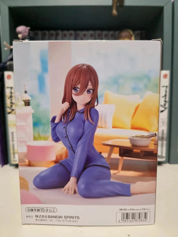 Figurine Relax Time Miku Nakano : The Quintessential Quintuplets