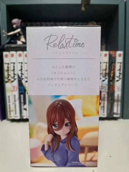 Figurine Relax Time Miku Nakano : The Quintessential Quintuplets