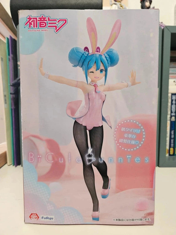 Figurine Hatsune Miku BiCute Bunnies Wink