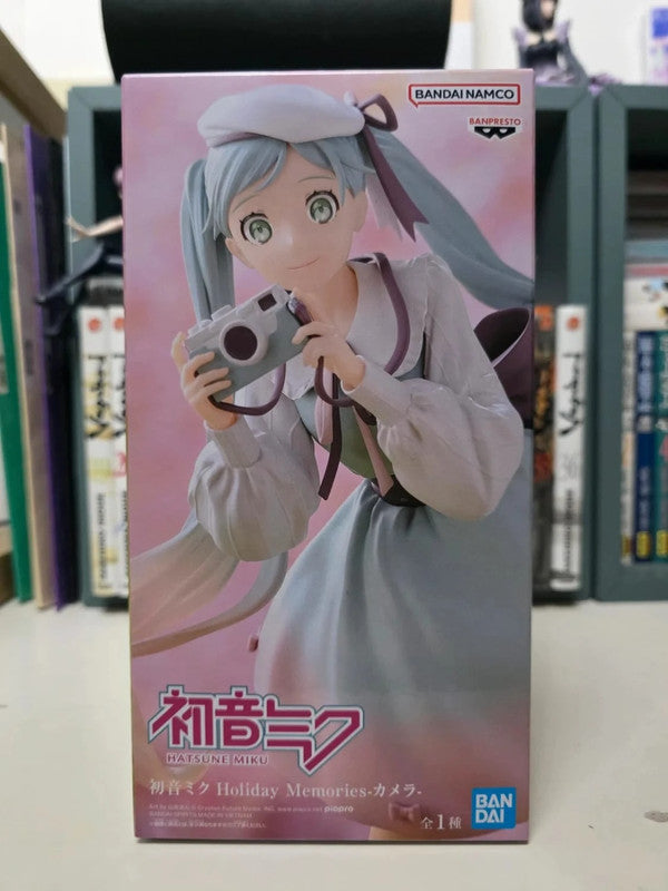 Figurine Hatsune Miku Holiday Memories "camera"