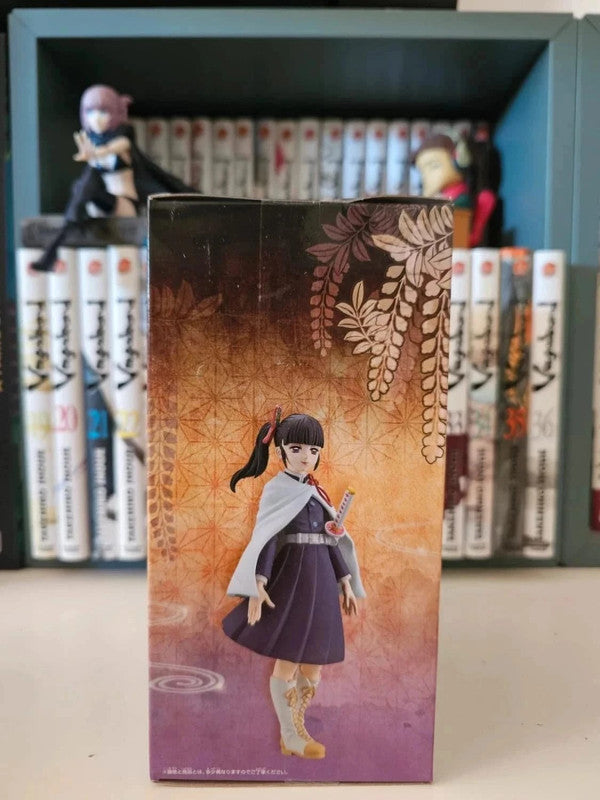 Figurine Kanao Tsuyuri : Demon slayer Kimetsu no Yaiba bandai